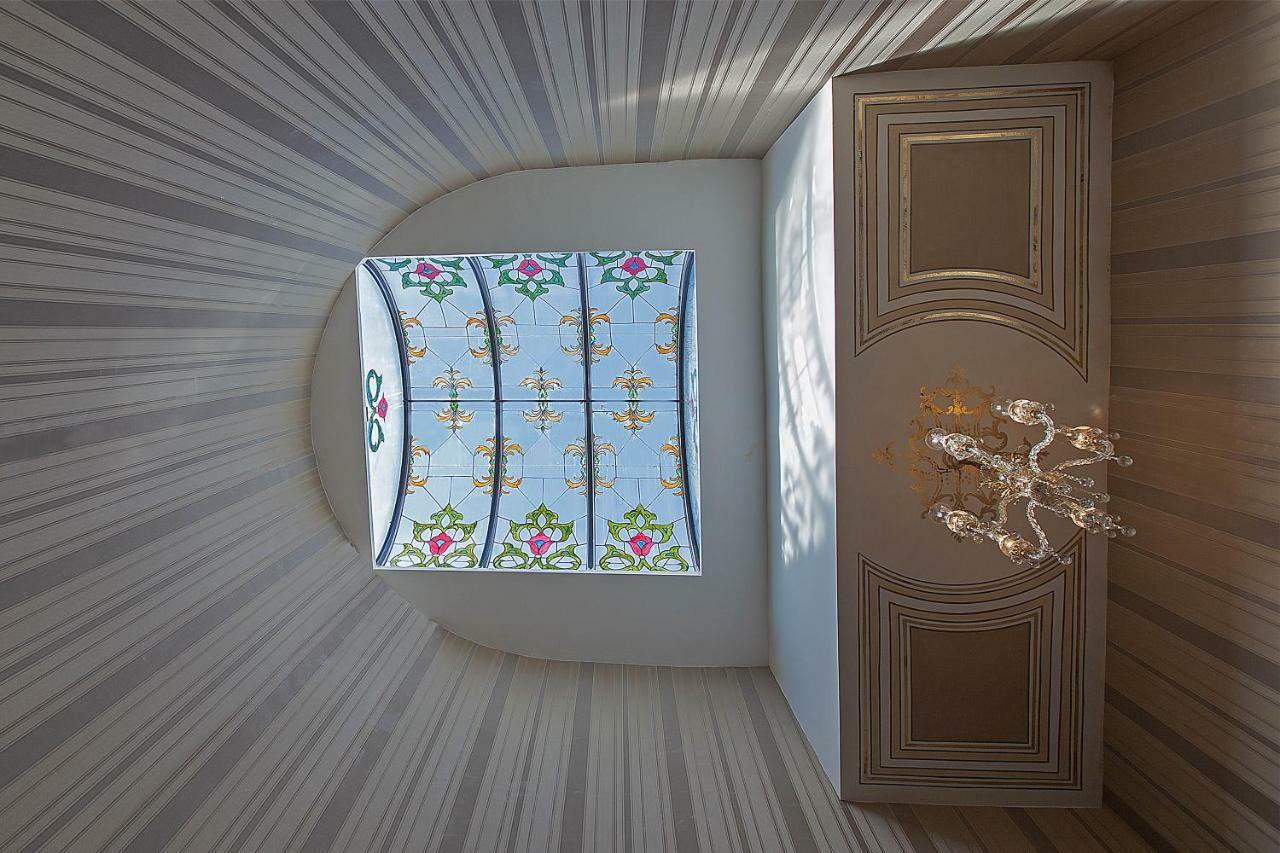 Meserret Palace Hotel Istanboel